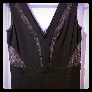 BCBGMAXAZRIA  gown